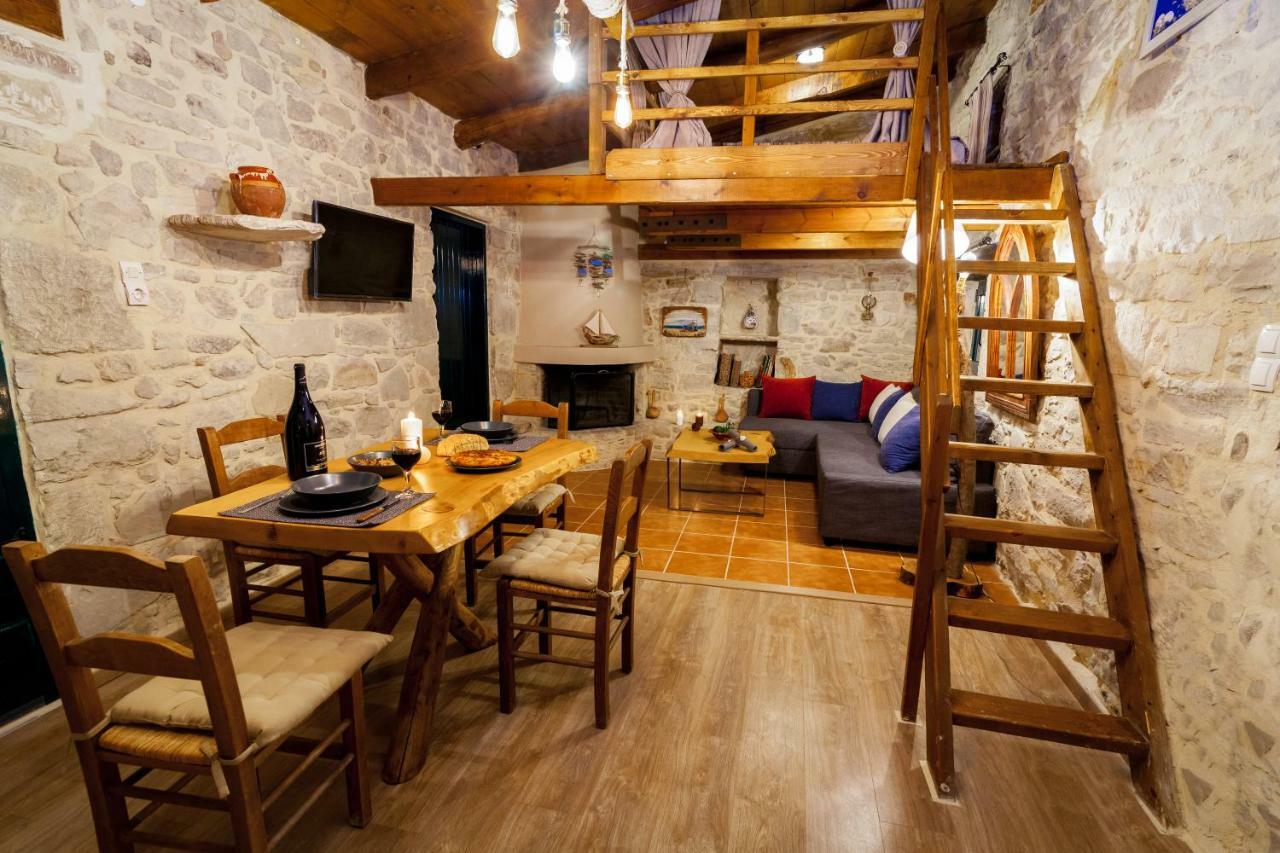 Aristidis'S Plouti Moires Guest House Eksteriør bilde