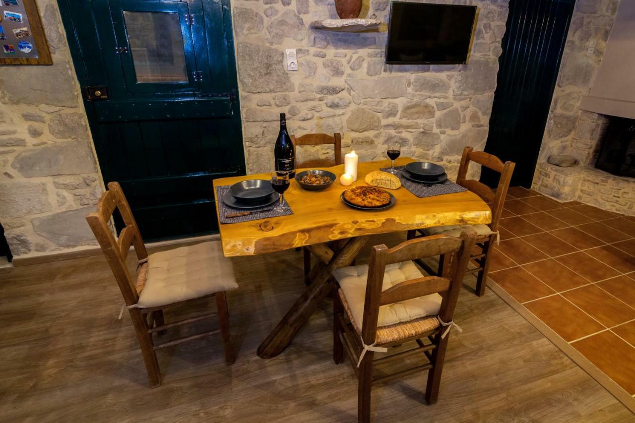 Aristidis'S Plouti Moires Guest House Eksteriør bilde