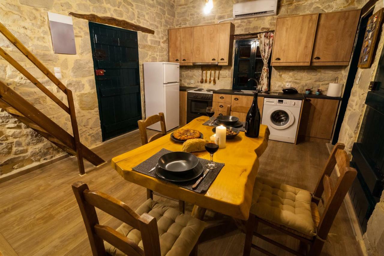 Aristidis'S Plouti Moires Guest House Eksteriør bilde